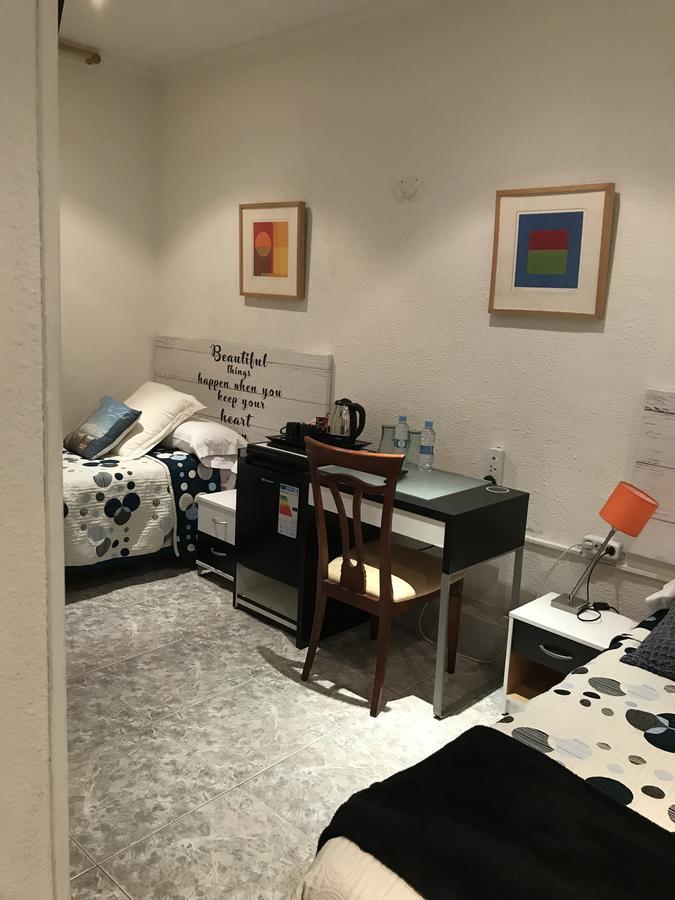 Hostal Aribau 바르셀로나 외부 사진