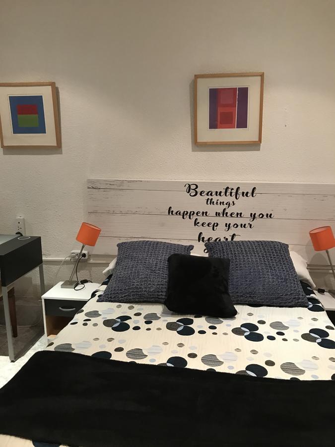 Hostal Aribau 바르셀로나 외부 사진