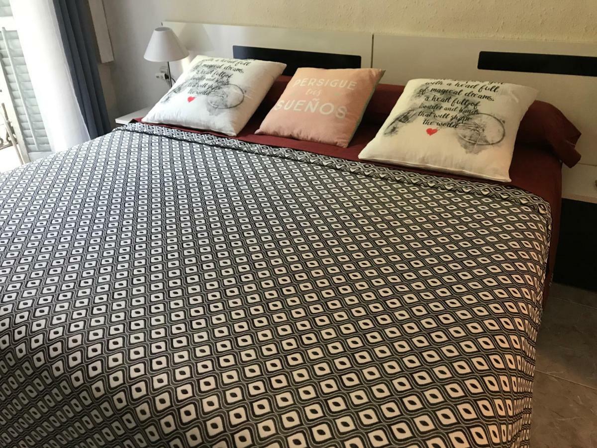 Hostal Aribau 바르셀로나 외부 사진